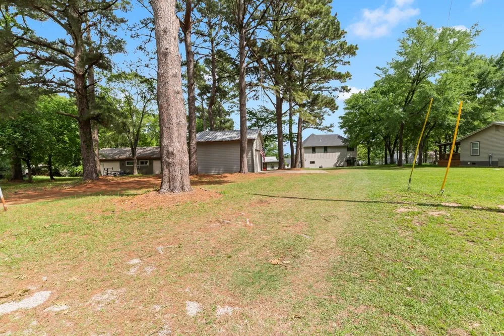 13663 Park Harbor Eustace, TX 75124