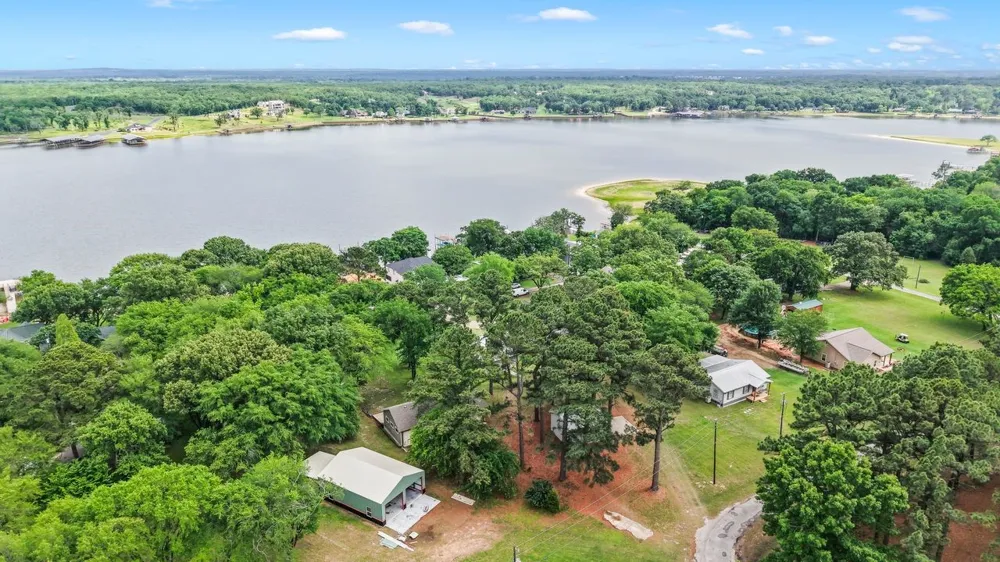 13663 Park Harbor Eustace, TX 75124