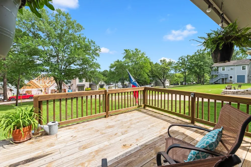 13663 Park Harbor Eustace, TX 75124