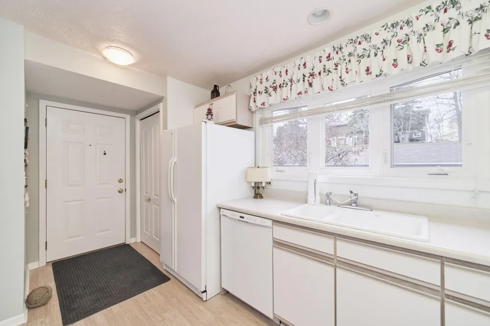 315 5th Avenue #17 Manistee, MI 49660