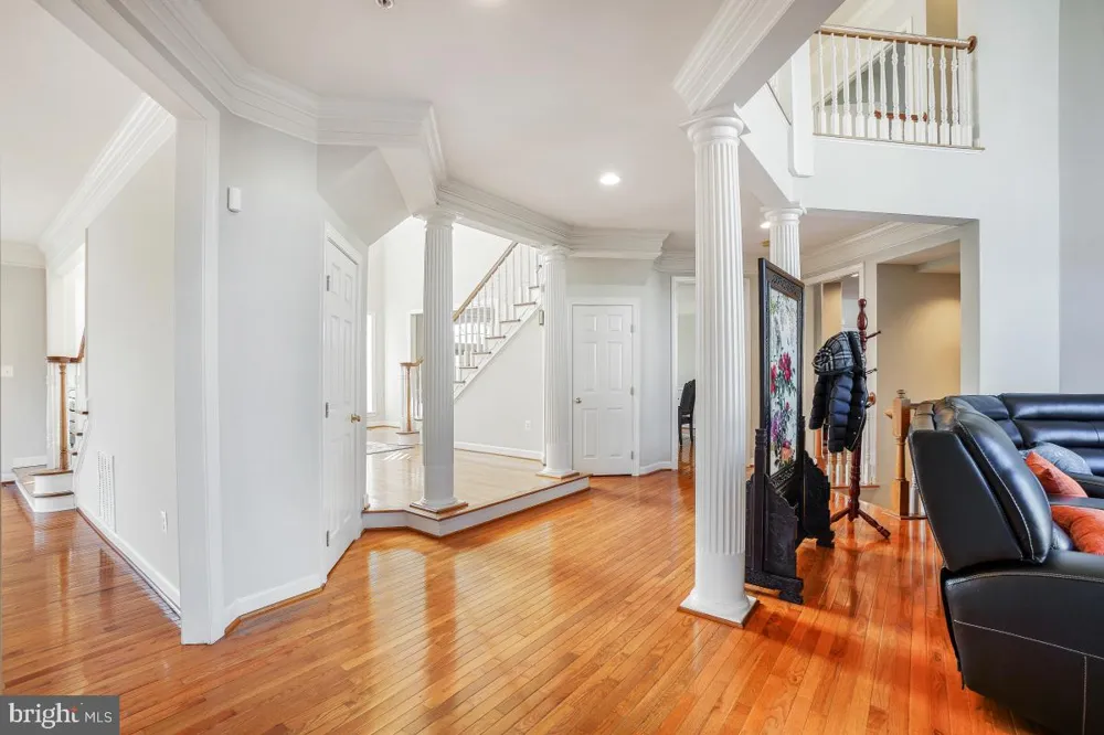 7804 KILLBARRON DRIVE Laurel, MD 20707
