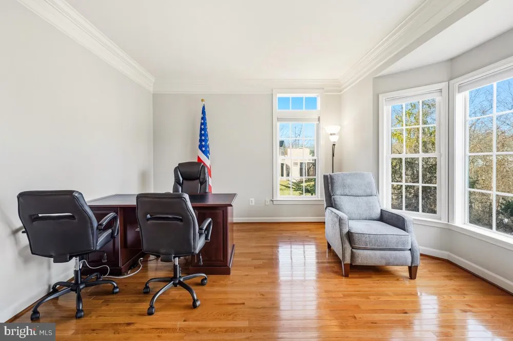 7804 KILLBARRON DRIVE Laurel, MD 20707