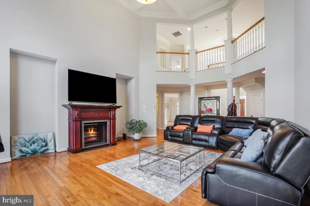 7804 KILLBARRON DRIVE Laurel, MD 20707