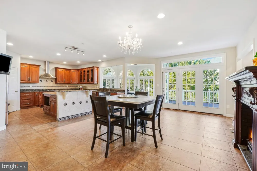 7804 KILLBARRON DRIVE Laurel, MD 20707