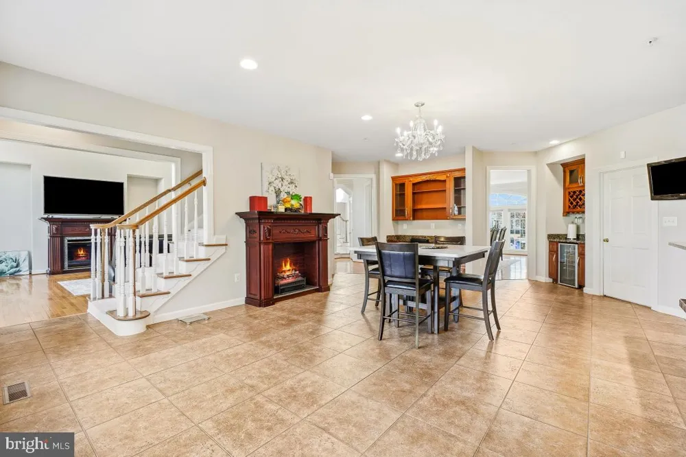 7804 KILLBARRON DRIVE Laurel, MD 20707