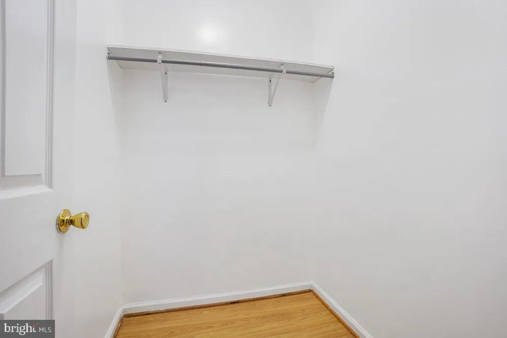 7804 KILLBARRON DRIVE Laurel, MD 20707