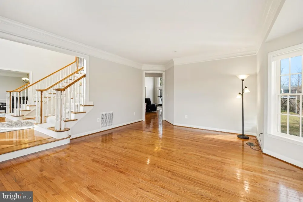 7804 KILLBARRON DRIVE Laurel, MD 20707