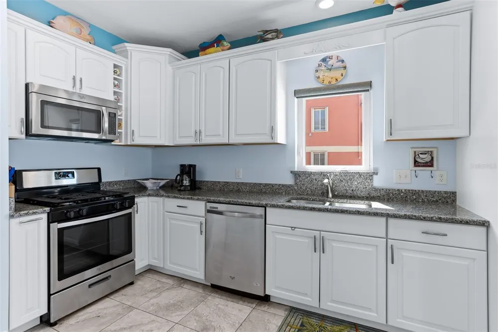 17610 LEE AVENUE Redington Shores, FL 33708