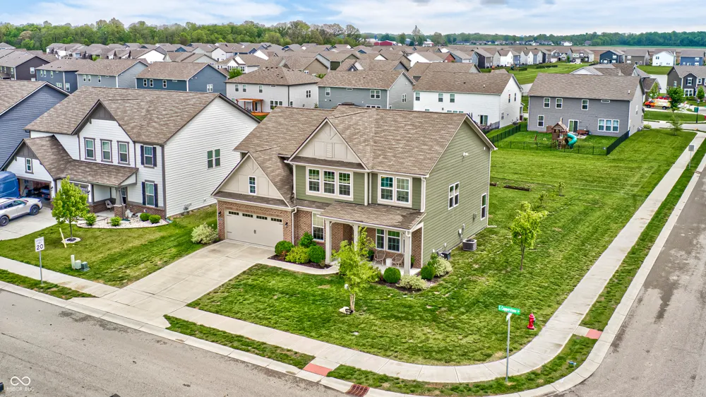 2475 S Copperstone Drive New Palestine, IN 46163