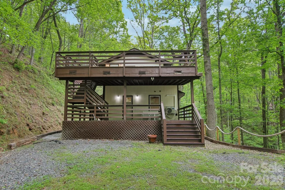 291 Dills Road Bryson City, NC 28713