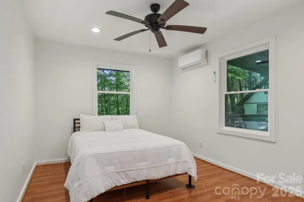 291 Dills Road Bryson City, NC 28713