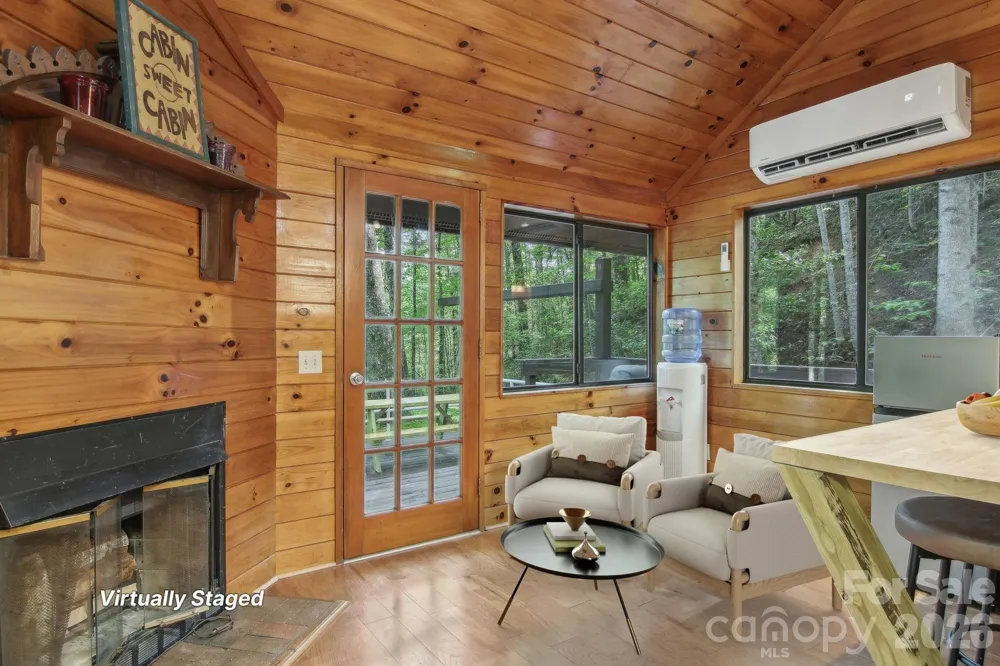 291 Dills Road Bryson City, NC 28713