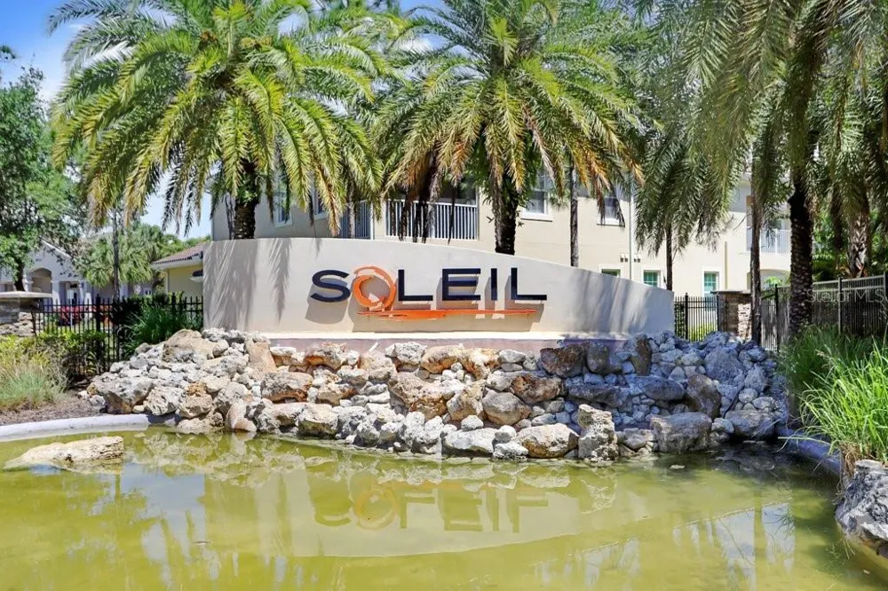 2807 ORIOLE DRIVE Sarasota, FL 34243
