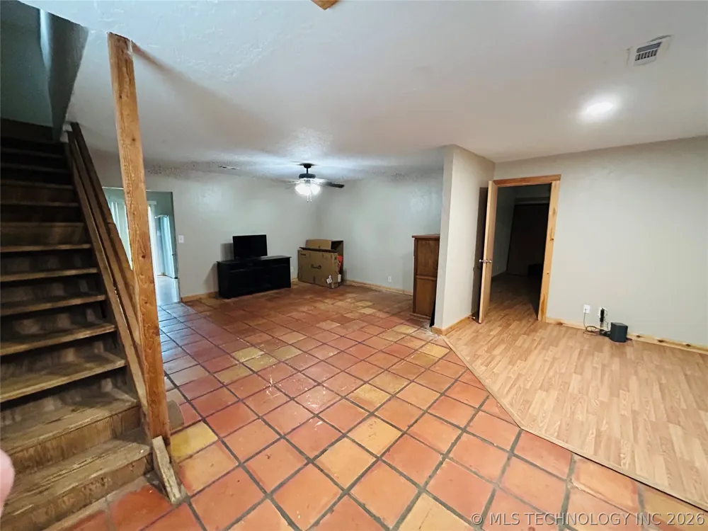 6909 E 6th Avenue Stillwater, OK 74074