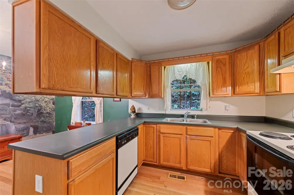 42 Greenview Drive Maggie Valley, NC 28751