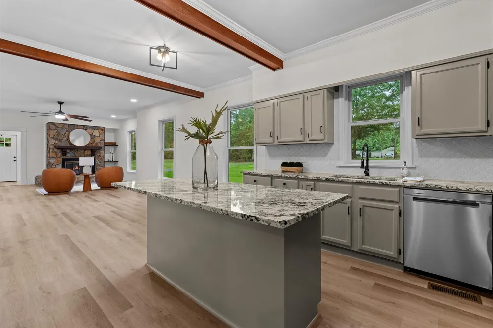 10820 Mallard Drive Keithville, LA 71047