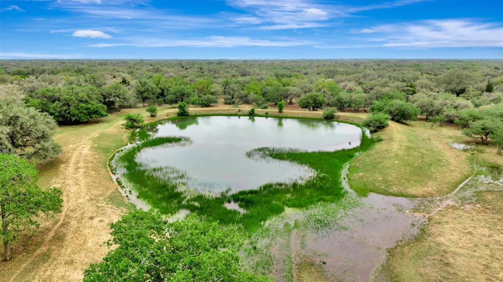 16297 State Highway 111 E Yoakum, TX 77995