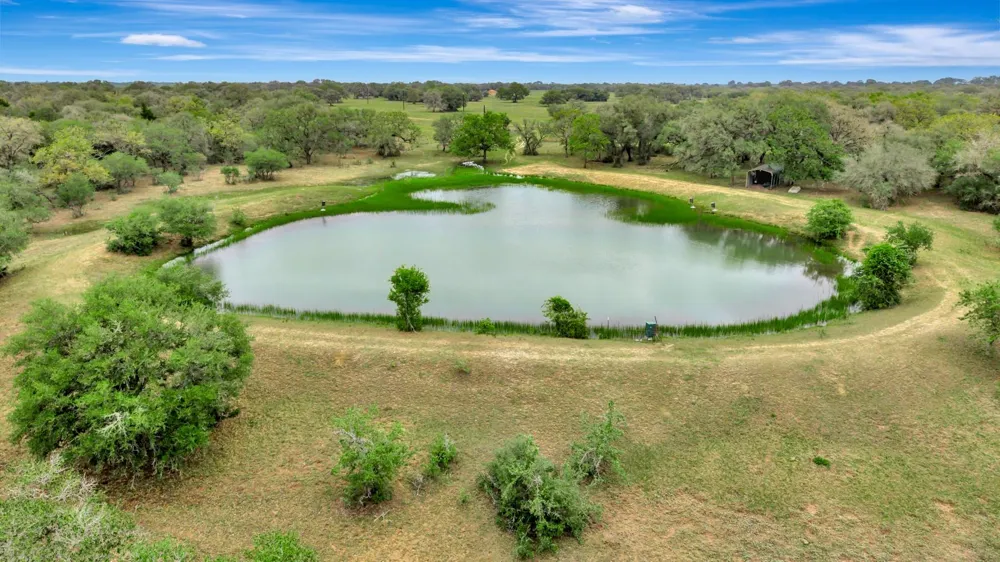 16297 State Highway 111 E Yoakum, TX 77995