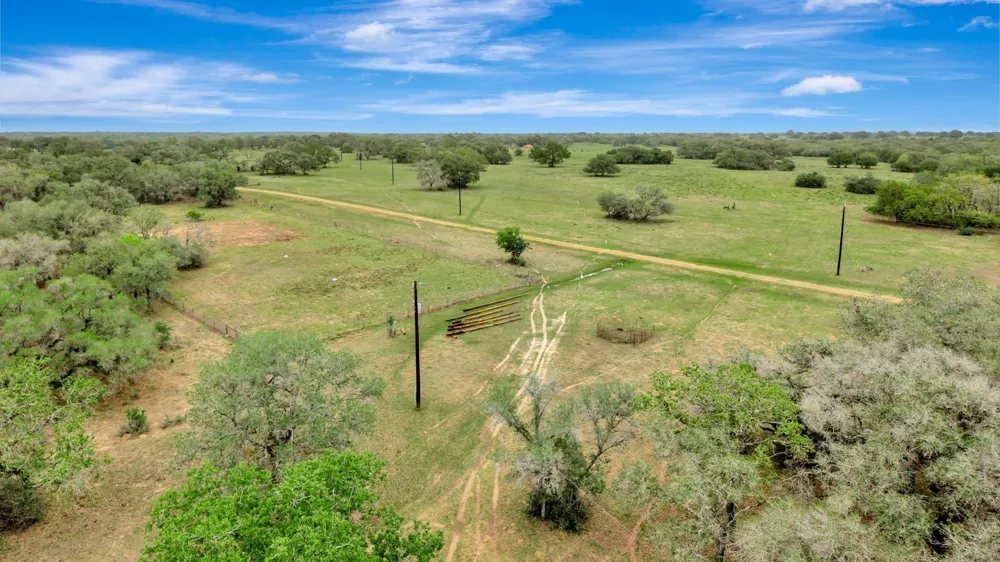 16297 State Highway 111 E Yoakum, TX 77995
