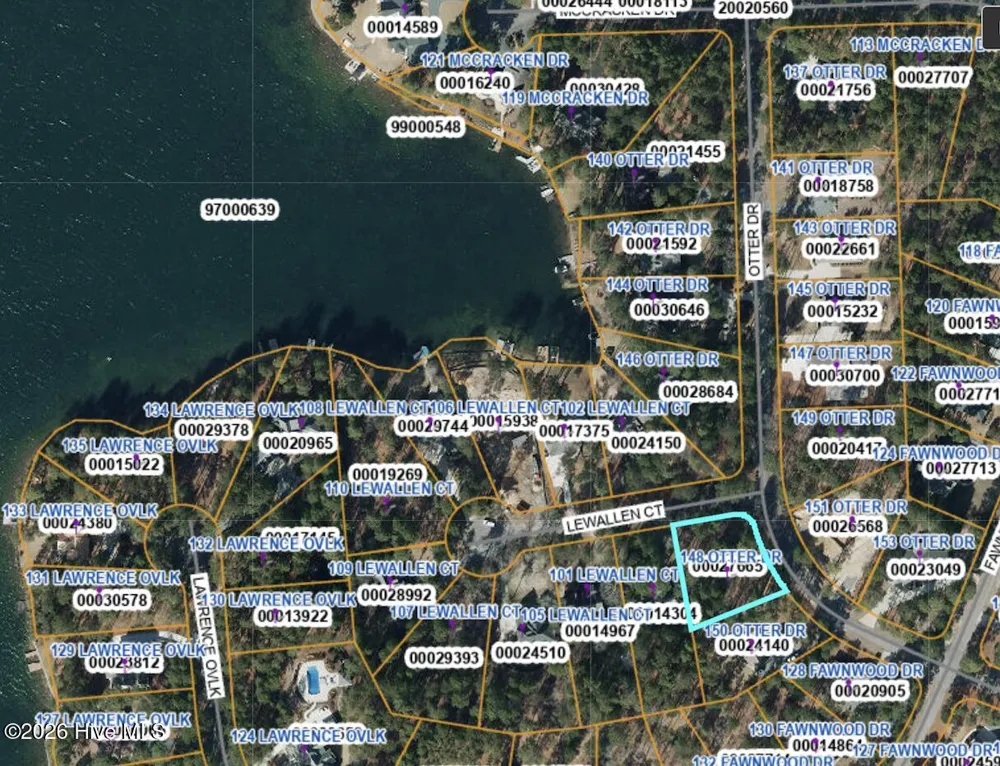 148 Otter Drive Seven Lakes, NC 27376
