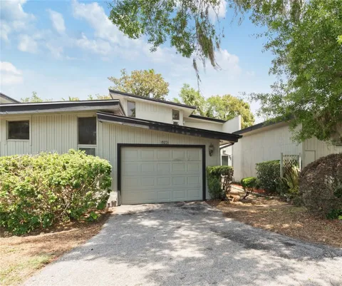 1923 LAKE ALDEN DRIVE #A
