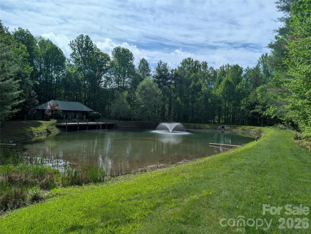 00 Hosta Lane Hendersonville, NC 28739