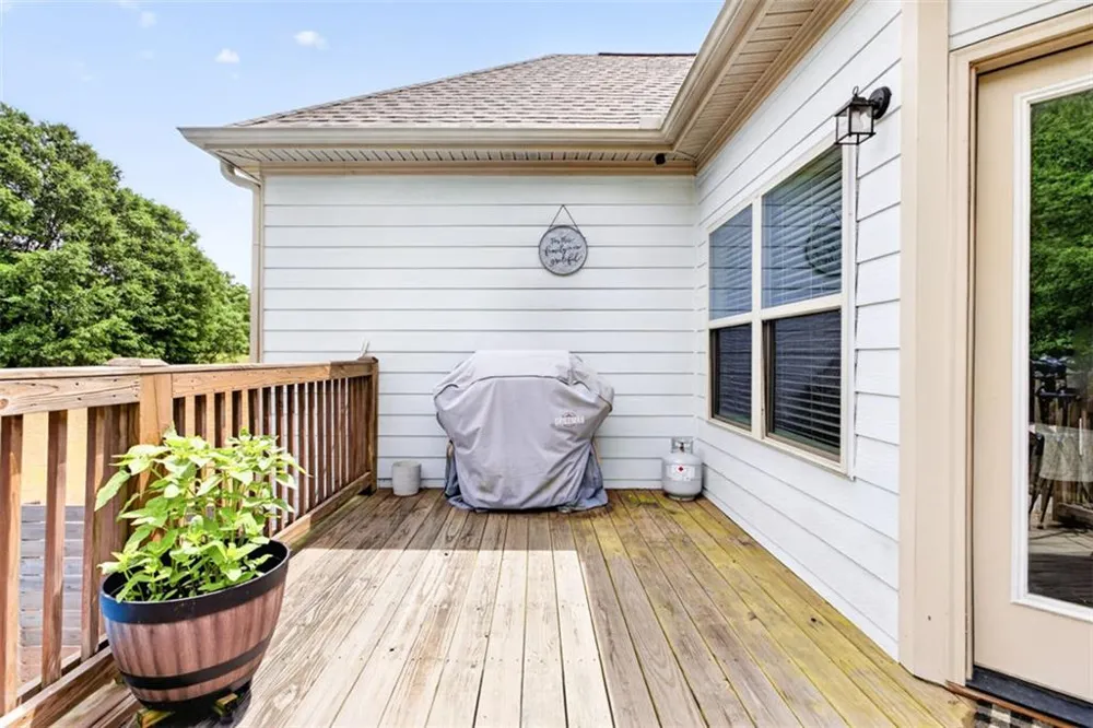 448 Rabbit Run Good Hope, GA 30641