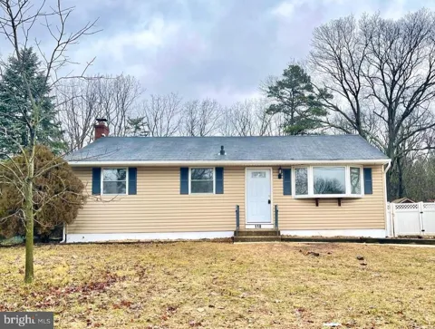 118 COUNTRY CLUB ROAD