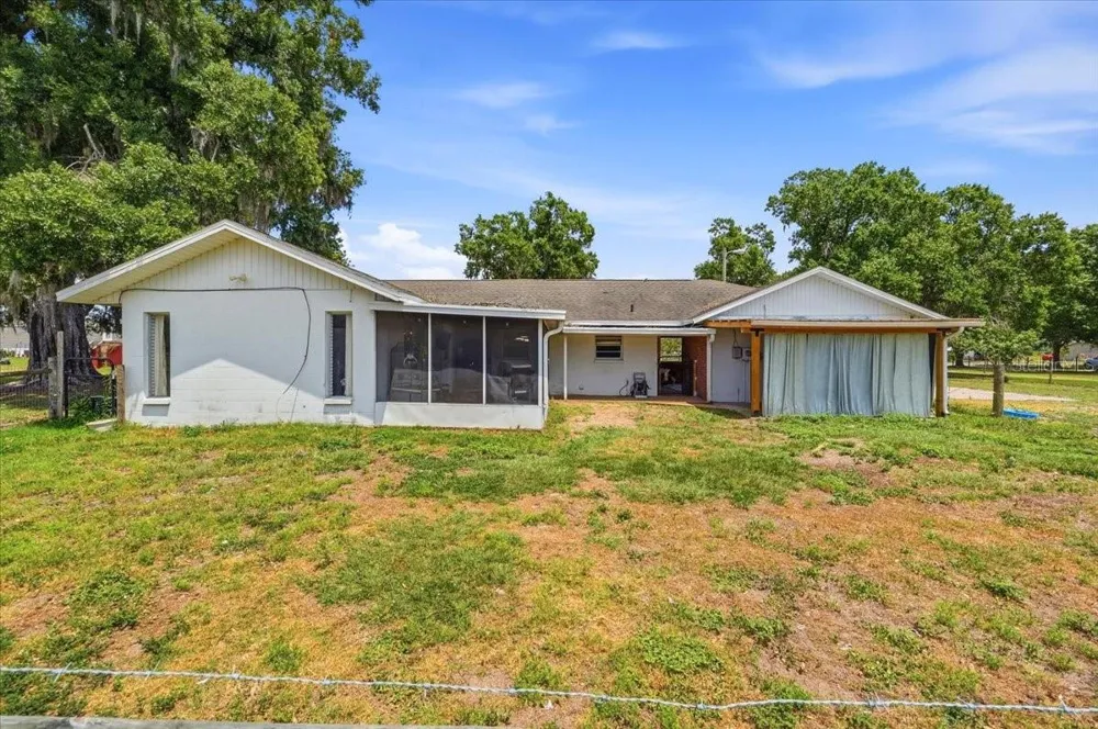 303 KARPPE ROAD Plant City, FL 33567