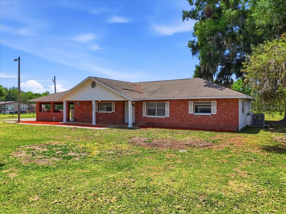 303 KARPPE ROAD Plant City, FL 33567