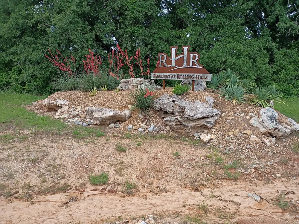515 Rolling Hills Boulevard Alvord, TX 76225