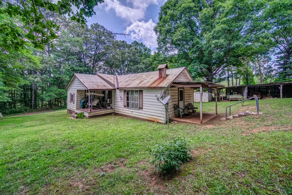 261 Steve Tate Hwy Marble Hill, GA 30148