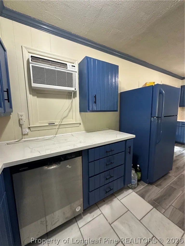 109 W Chestnut Street Maxton, NC 28364