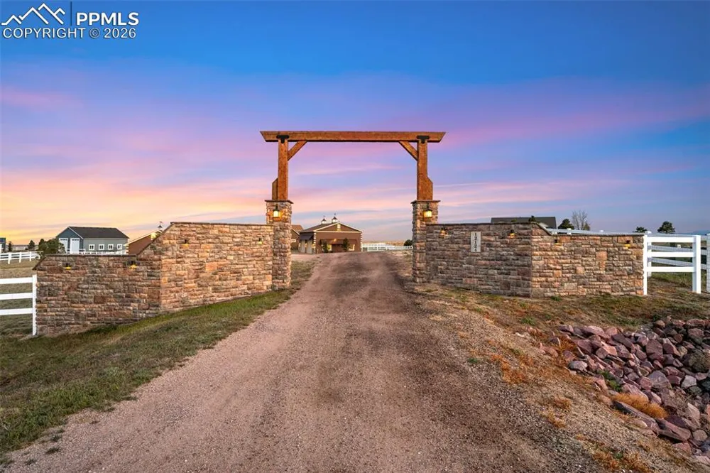 12124 Oregon Wagon Trail Elbert, CO 80106