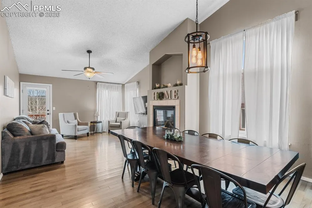 25 Sailing Way Palmer Lake, CO 80133