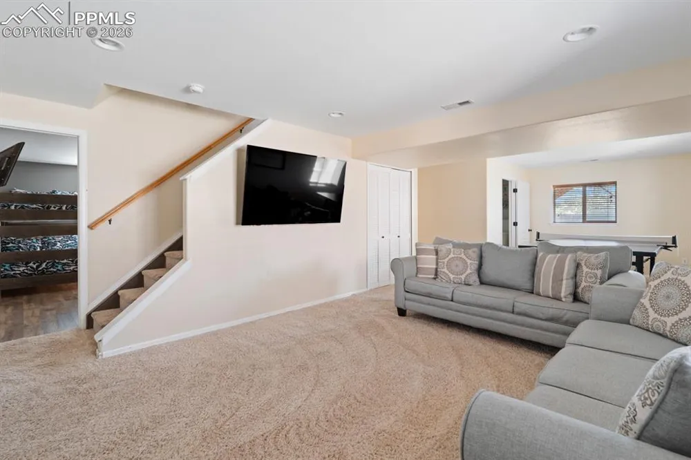 25 Sailing Way Palmer Lake, CO 80133