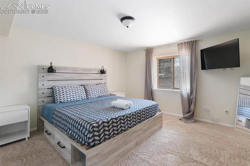 25 Sailing Way Palmer Lake, CO 80133