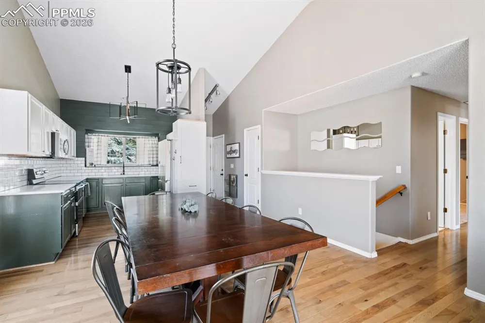 25 Sailing Way Palmer Lake, CO 80133