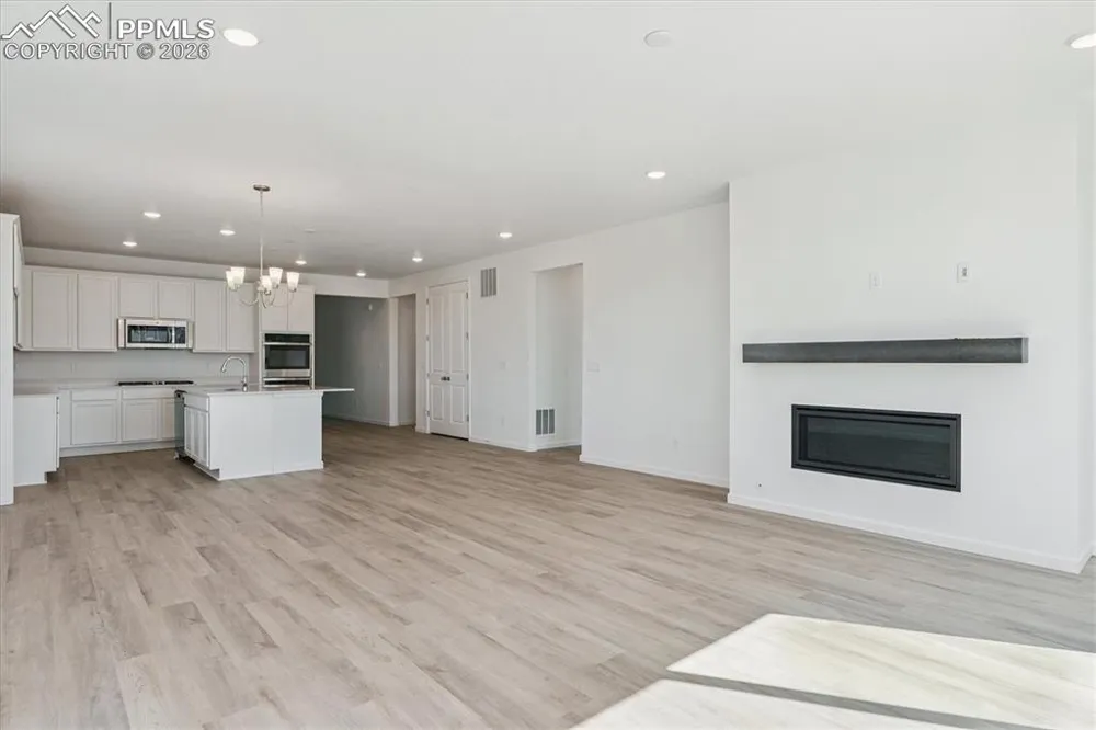 3302 Bella Notte Drive Pueblo, CO 81001
