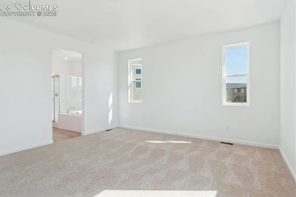 3302 Bella Notte Drive Pueblo, CO 81001