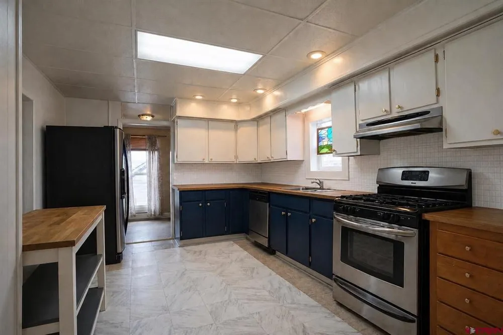 318 E Baca Trinidad, CO 81082