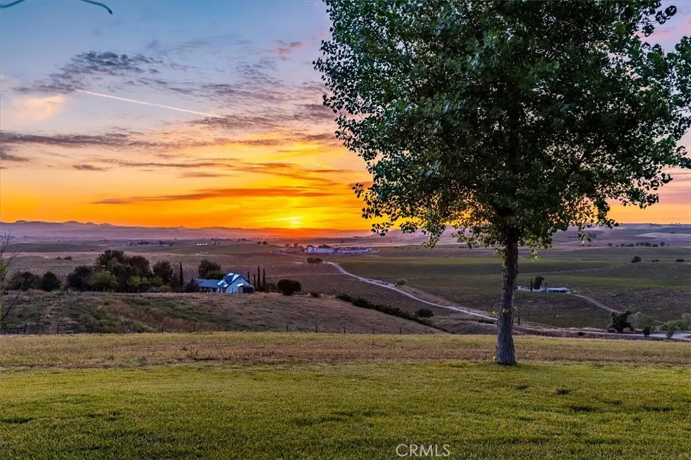 6130 Buckhorn Ridge San Miguel, CA 93451
