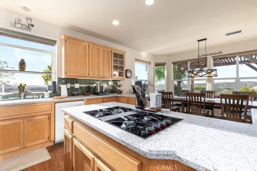 6130 Buckhorn Ridge San Miguel, CA 93451