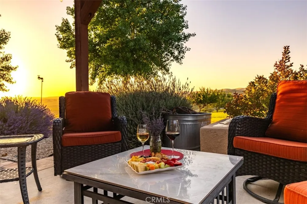 6130 Buckhorn Ridge San Miguel, CA 93451