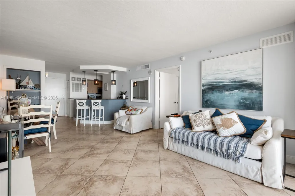 6917 Collins Ave #1609 Miami Beach, FL 33141