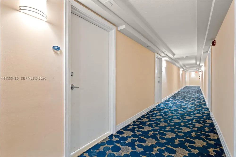 6917 Collins Ave #1609 Miami Beach, FL 33141