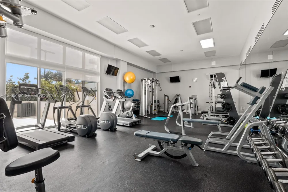 6917 Collins Ave #1609 Miami Beach, FL 33141