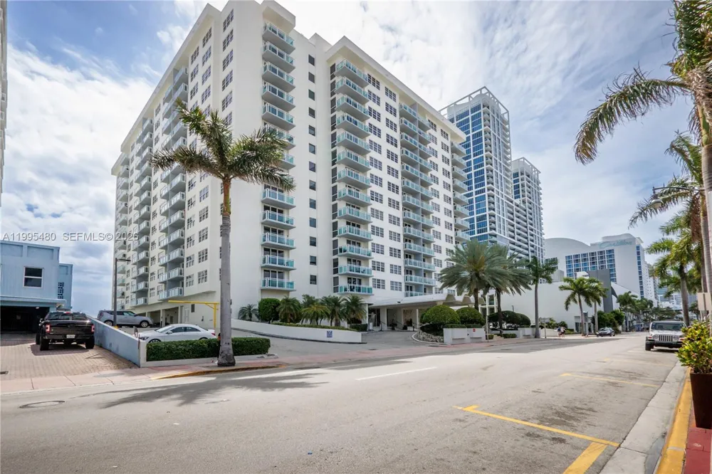 6917 Collins Ave #1609 Miami Beach, FL 33141