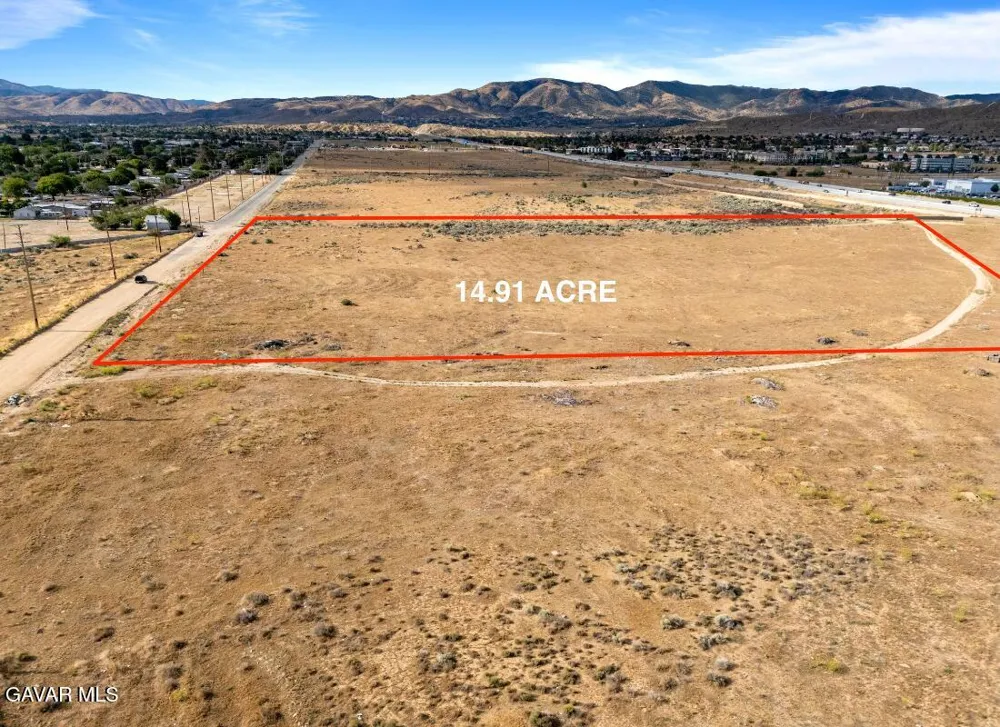 Division St Vic ## P12 Palmdale, CA 93550