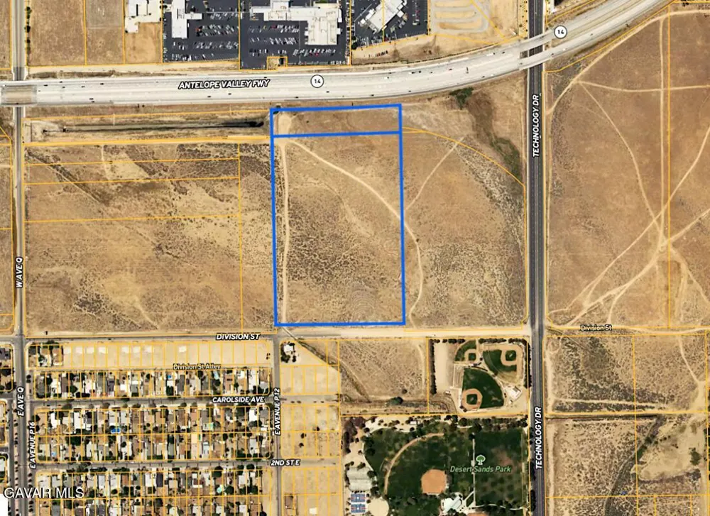 Division St Vic ## P12 Palmdale, CA 93550